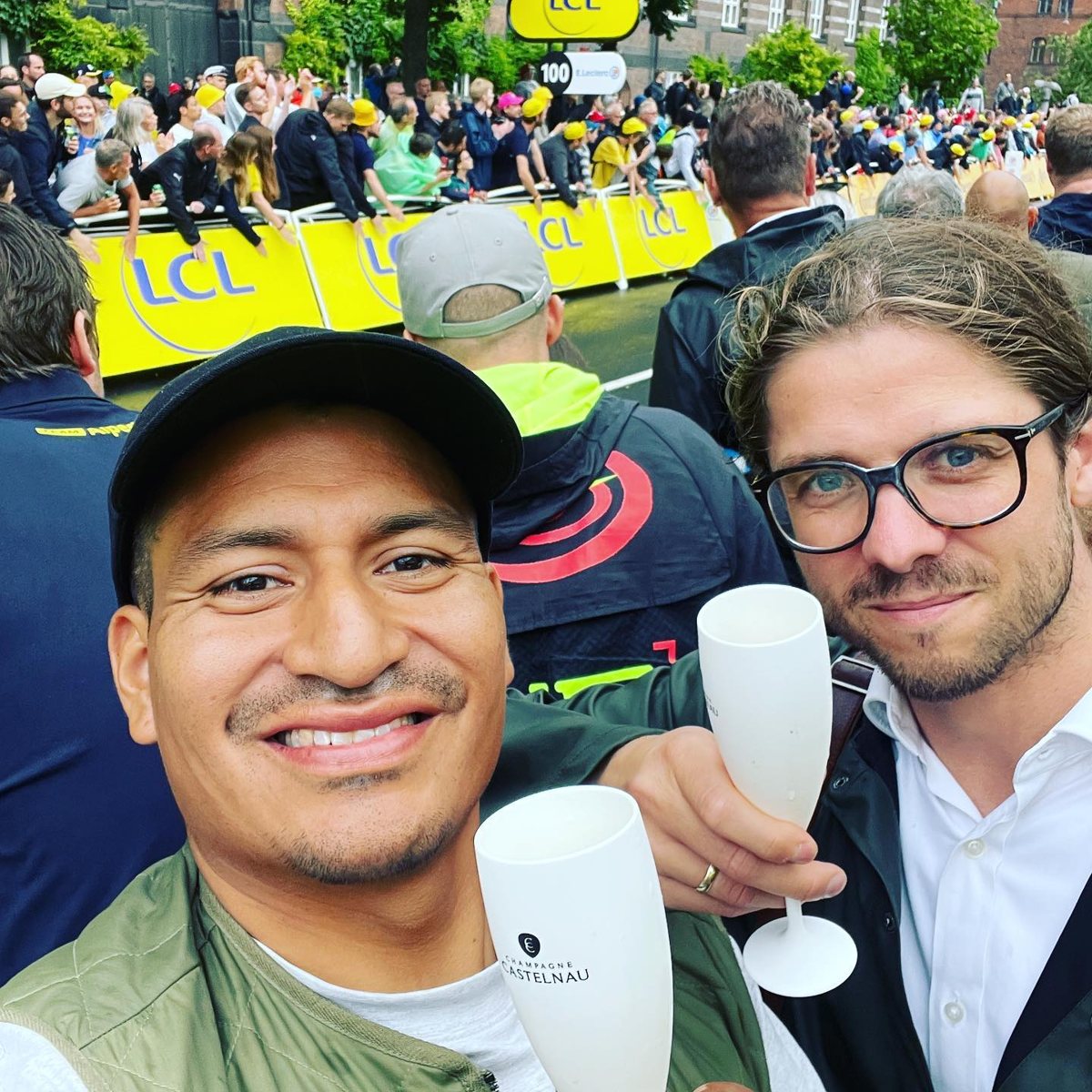 Selfie with Mark Wöhlk at the barriers on race day of the Grand Départ in Copenhagen